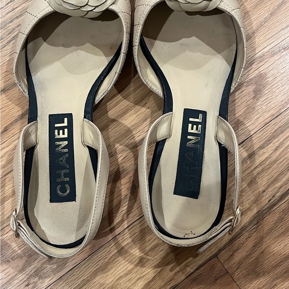 SOLD! Chanel Lambskin Stitched Camellia Slingback Ballet Pointed Flats 39 - Picture 5 of 8